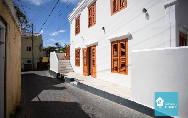 Naniestraat 19 en 21